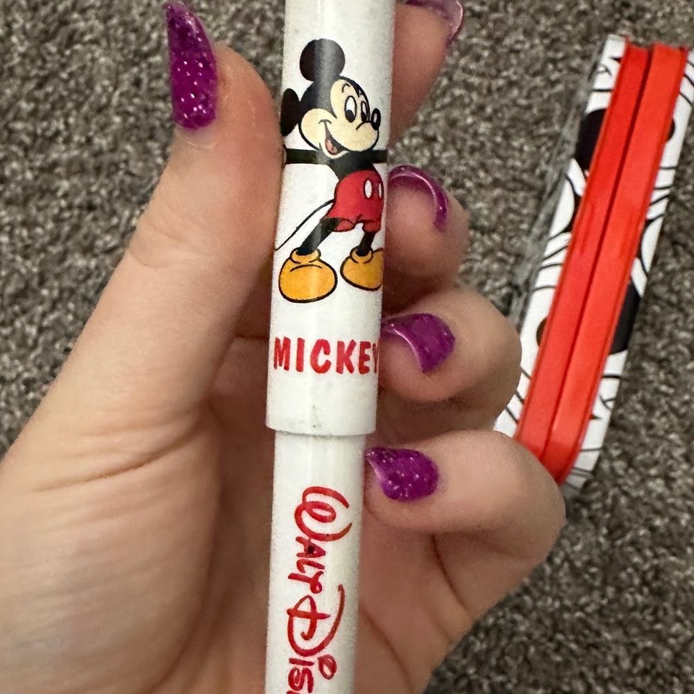 Vintage 1997 Disney Mickey Mouse Collectible Rolleeball Pen Case and Pen Set - Picture 12 of 13